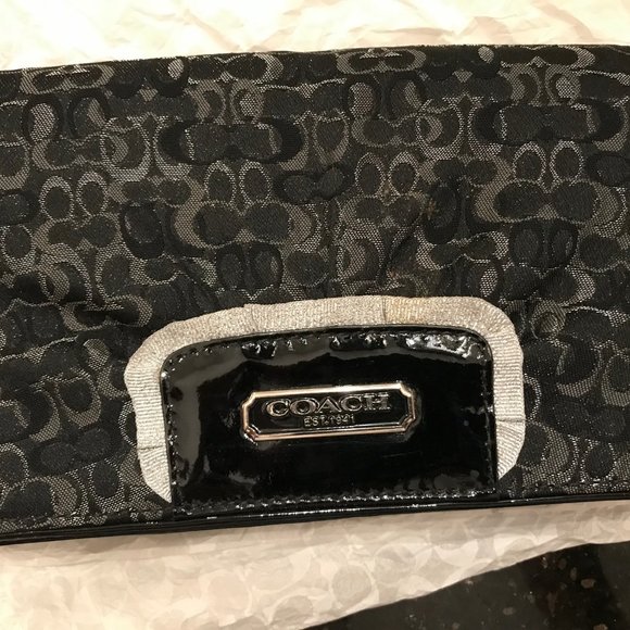 Coach evening bag black/silver excellent condition - Picture 3 of 15